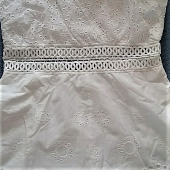 Endless Rose Eyelet Romper Shorts Lace NWOT. Tags off but didn’t wear! - Picture 4 of 5